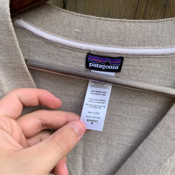 Patagonia Lightweight Merino Wool Cardigan Medium - Picture 5 of 5
